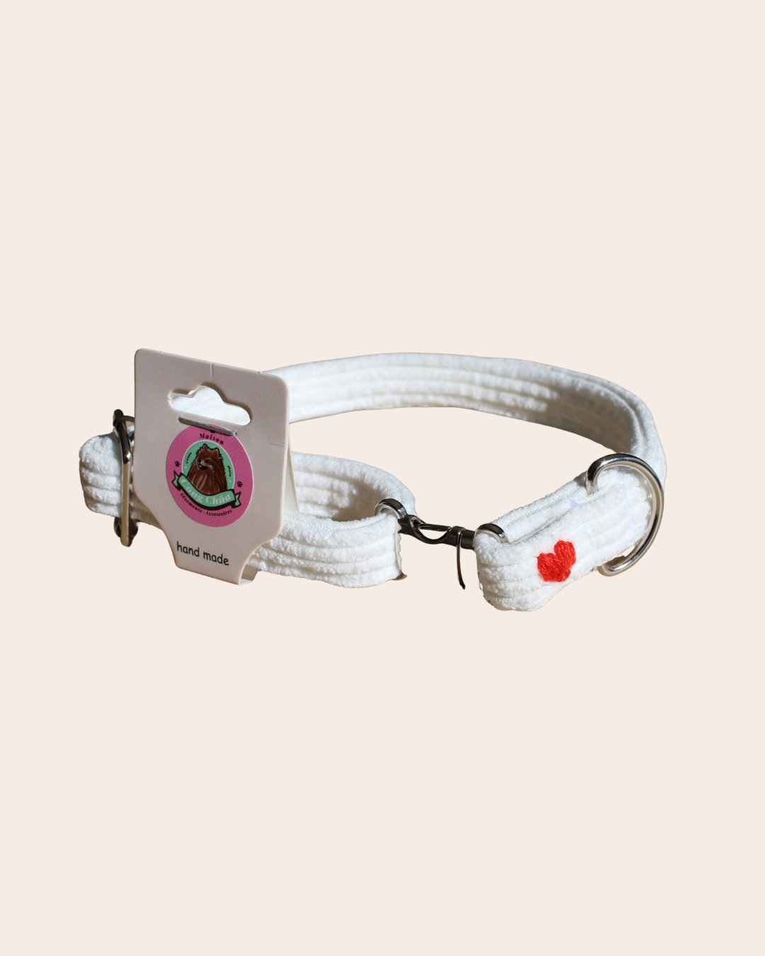 Accessoire pour petits chiens stylé
